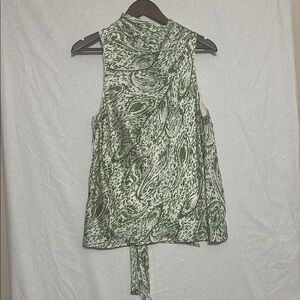 Entro Green Sleeveless Blouse with Tie Neck at Back. Size Medium